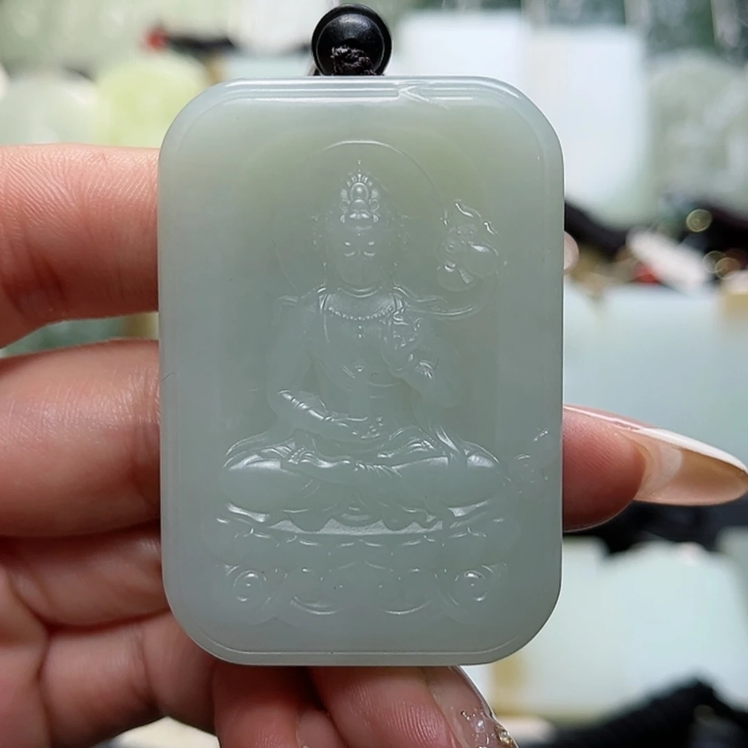 【闪购商品】颈饰未镶嵌和田玉