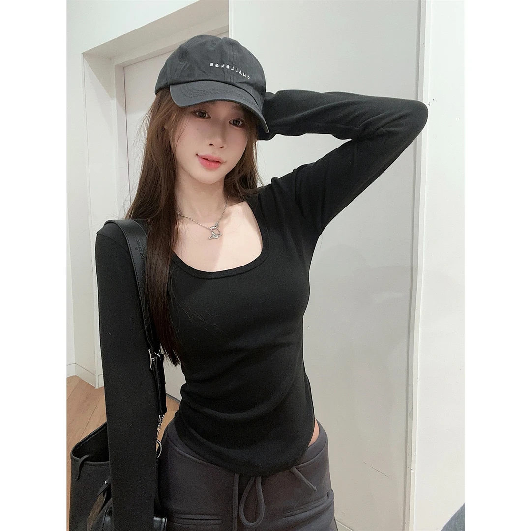 黑色u领磨毛长袖T恤女秋冬基础款保暖修身内搭chic百搭打底衫上衣