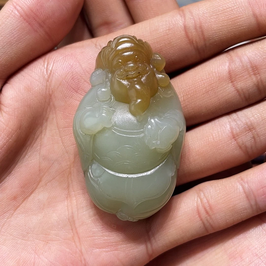 和田玉（糖玉）未镶嵌颈饰