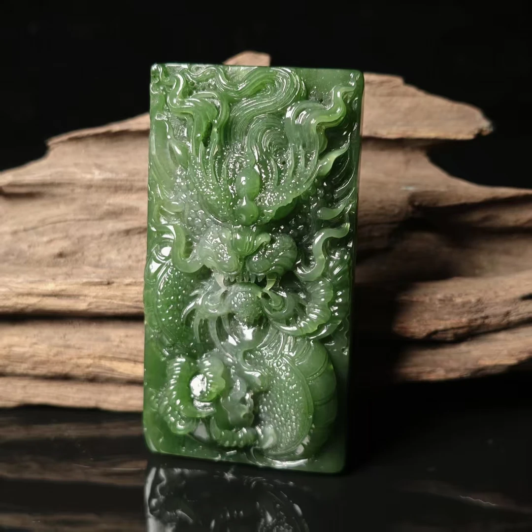 lot6629 龙牌 和田玉碧玉 73*38.2*14.6mm 66.3g