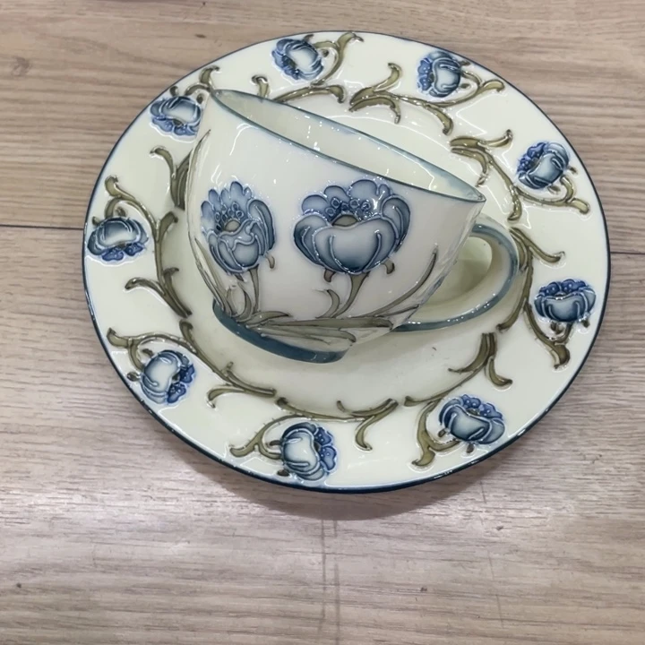 珐琅彩杯碟二件一套