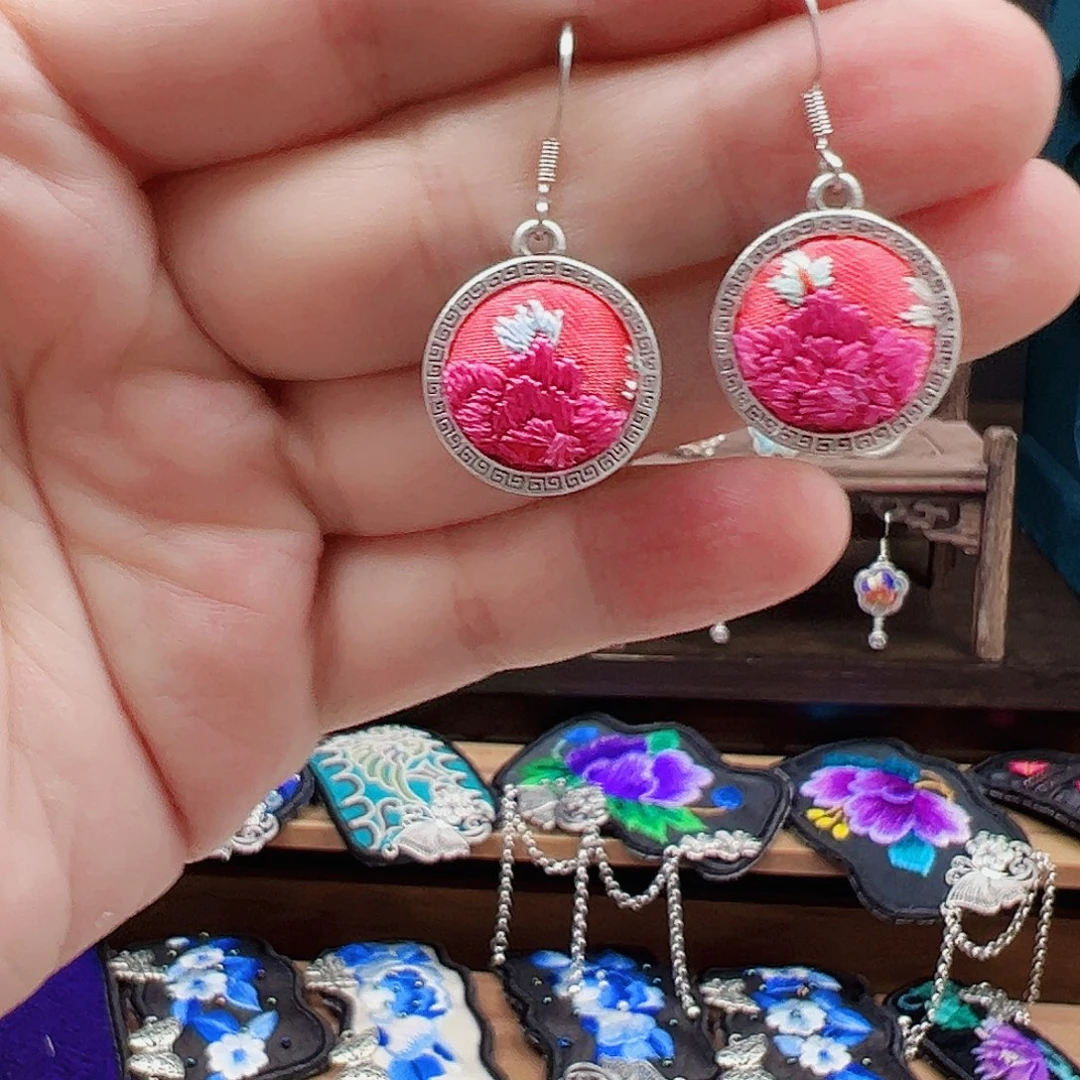 织绣手工刺绣工艺品