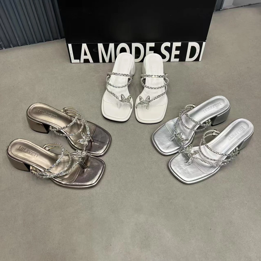 2025年春夏款蝴蝶水钻轻奢百搭气质感时尚两穿爆款方头中跟凉鞋