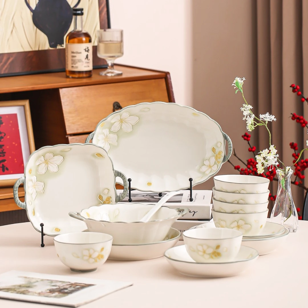 黄金叶新款家庭餐具套装14件套米饭碗双耳汤碗勺子釉下彩隔热防烫