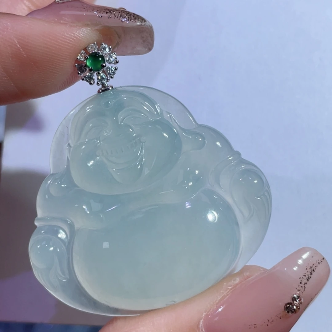 翡翠颈饰18K金镶嵌佛公