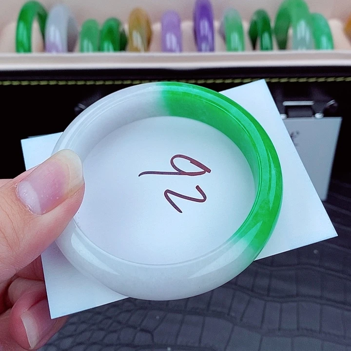 时尚潮流百搭手镯