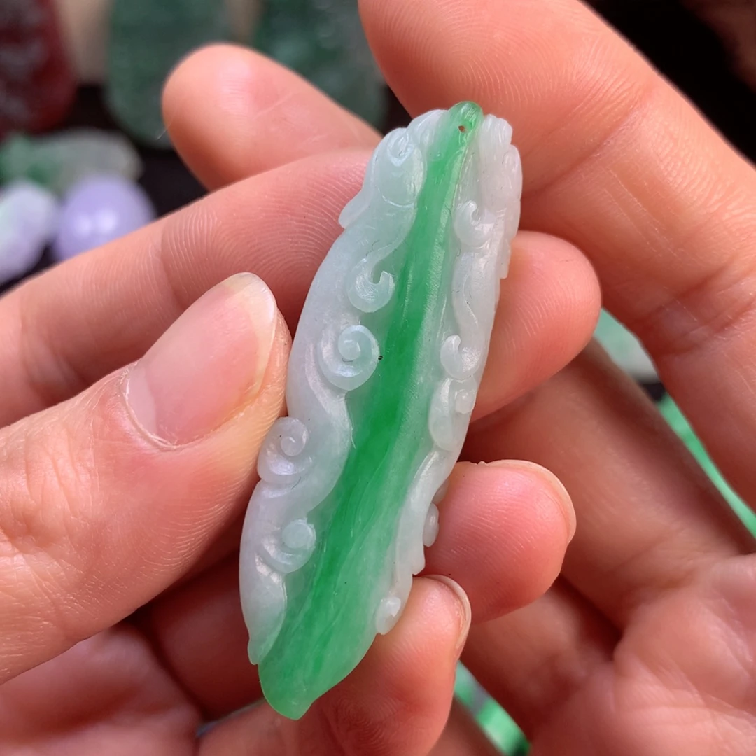 未镶嵌定制翡翠翡翠