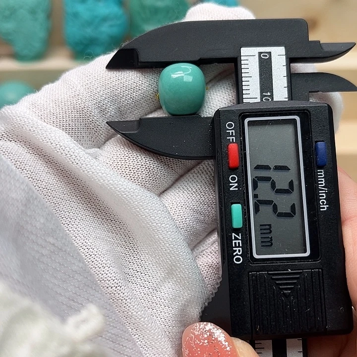 绿松石珠宝未镶嵌