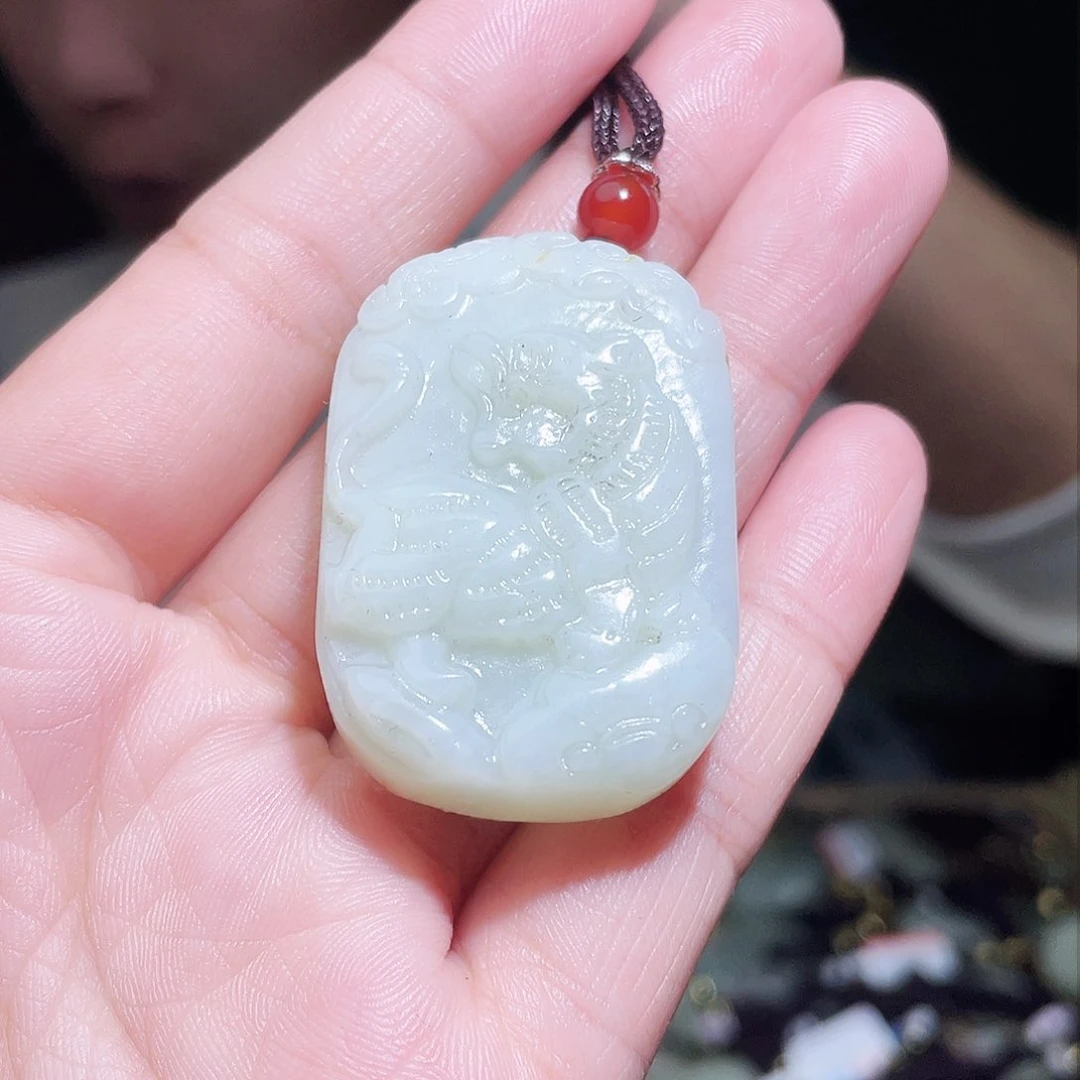 和田玉颈饰未镶嵌