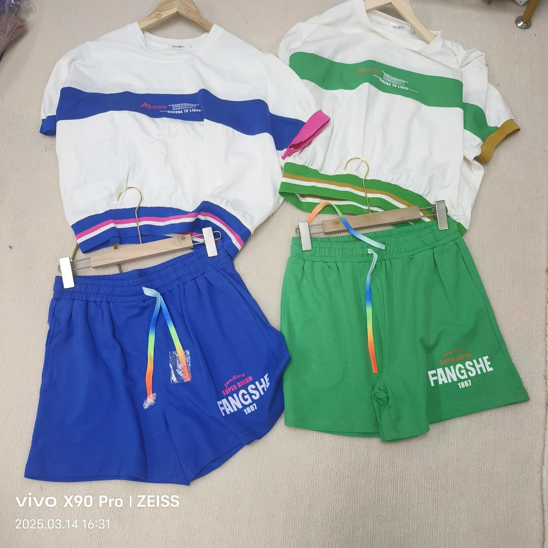 唯琳剪标   8仓B3-13-3627款   短袖套装拼色圆领短袖上衣