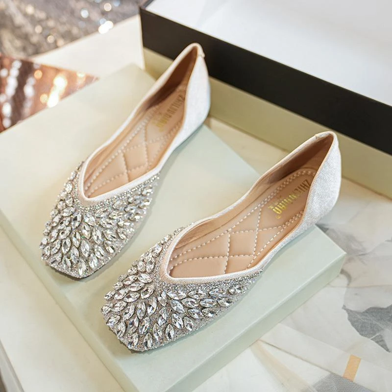 法式平底配裙子单鞋女年新款春秋仙女瓢鞋浅口大码女鞋-