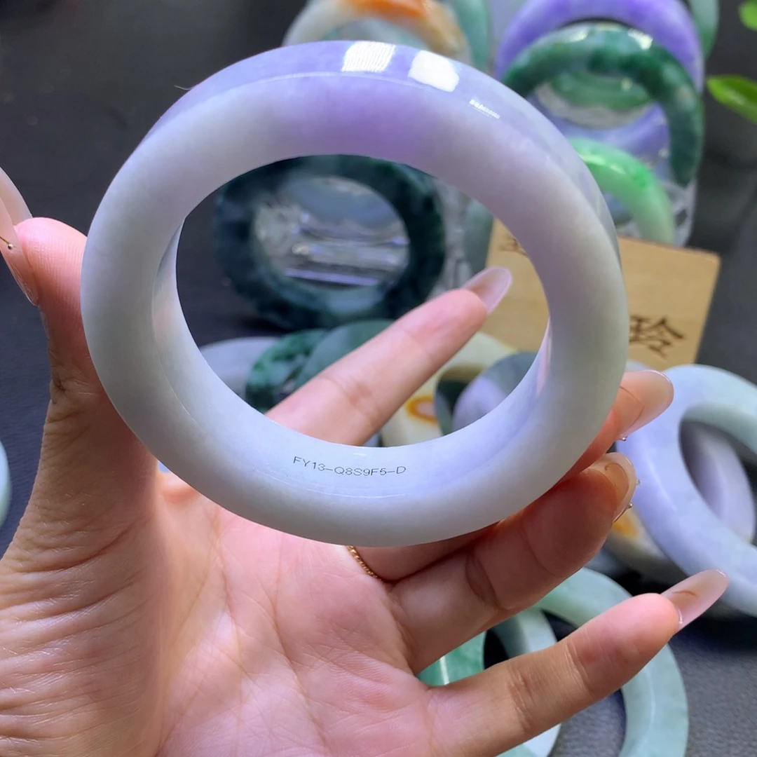 未镶嵌翡翠定制翡翠