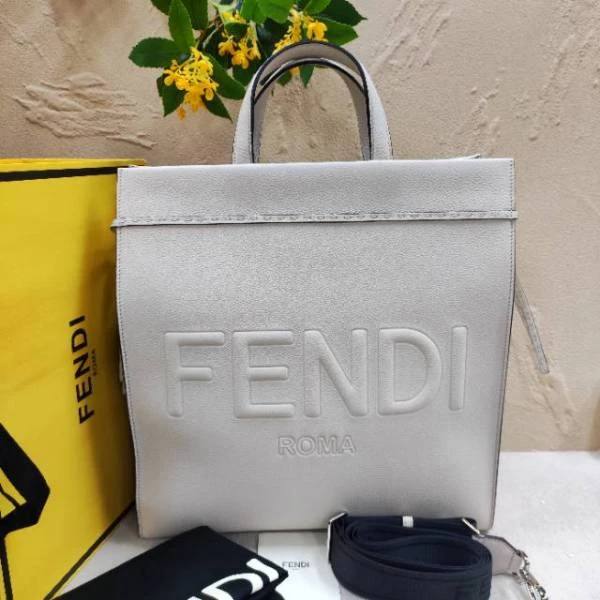 未使用/芬迪/包包/250806LT0013