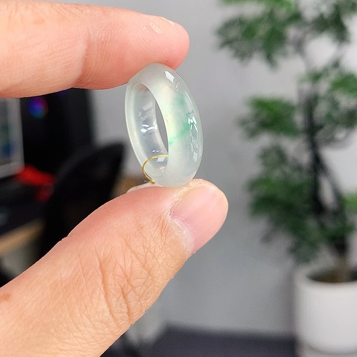 翡翠未镶嵌戒指8号