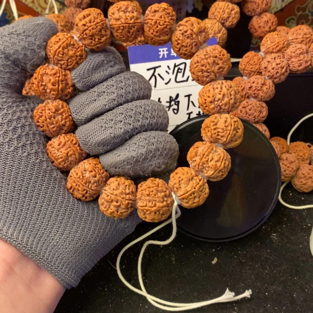 自****金刚菩提手串22+六瓣雪花纹