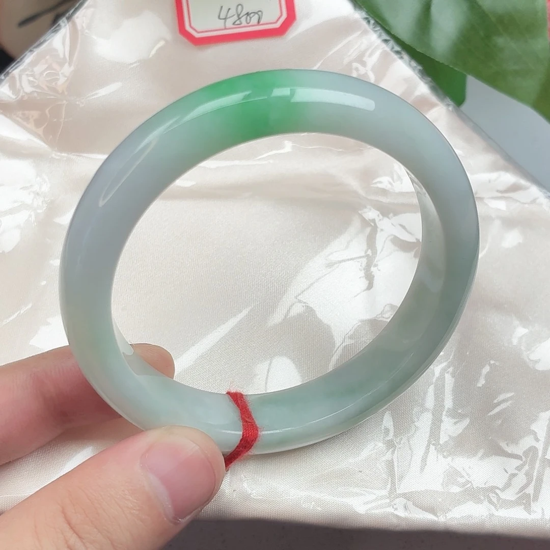 翡翠未镶嵌手镯正圈011