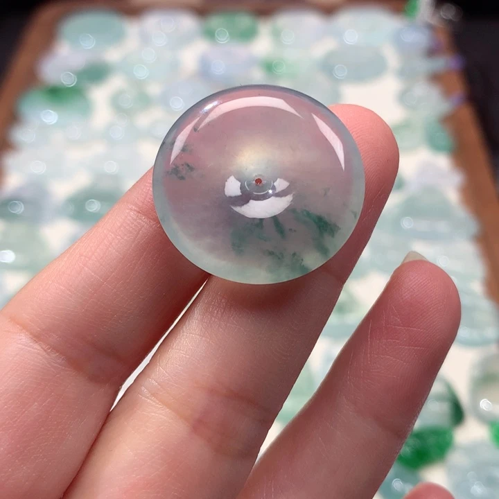 翡翠未镶嵌颈饰冰种飘花平安扣