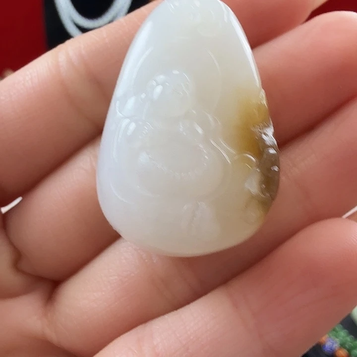 和田玉（糖玉）未镶嵌颈饰