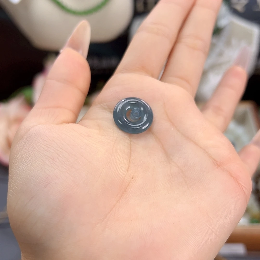 翡翠未镶嵌颈饰sj