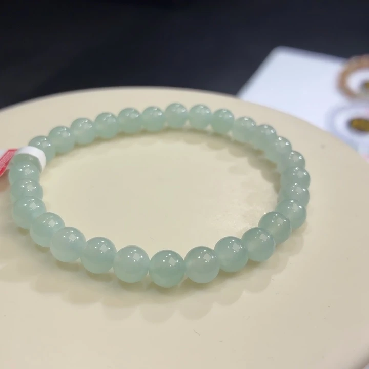 翡翠未镶嵌手链卡6.3