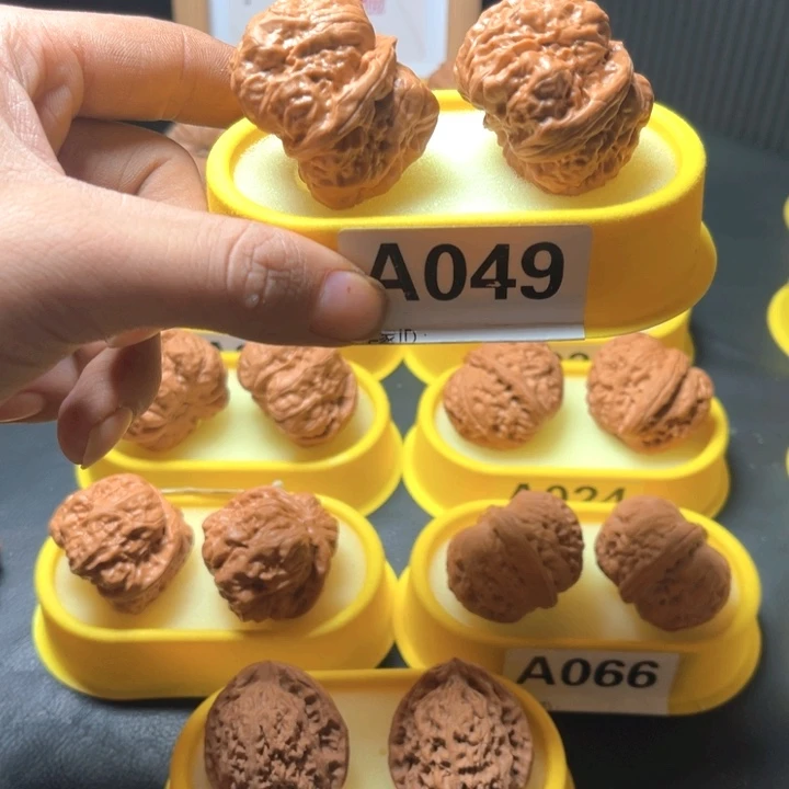 佳***.文玩核桃吊坠核桃