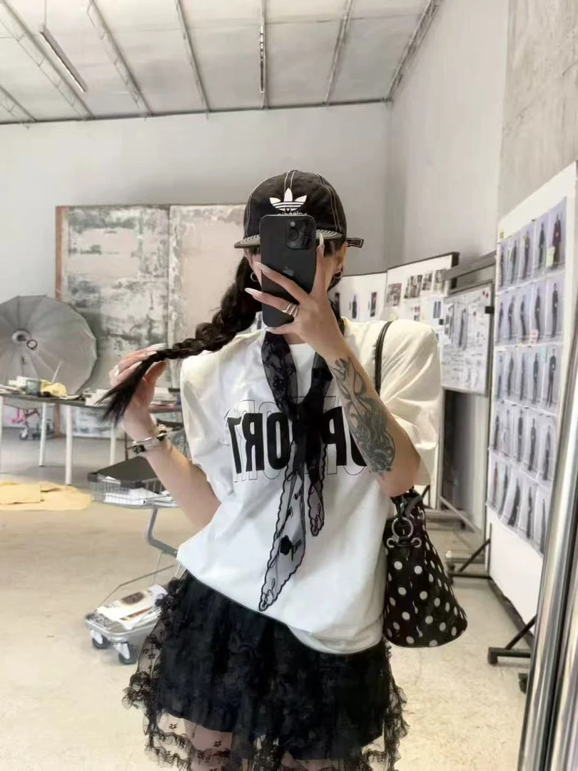 东家专场直播间劲爆价 短袖两件