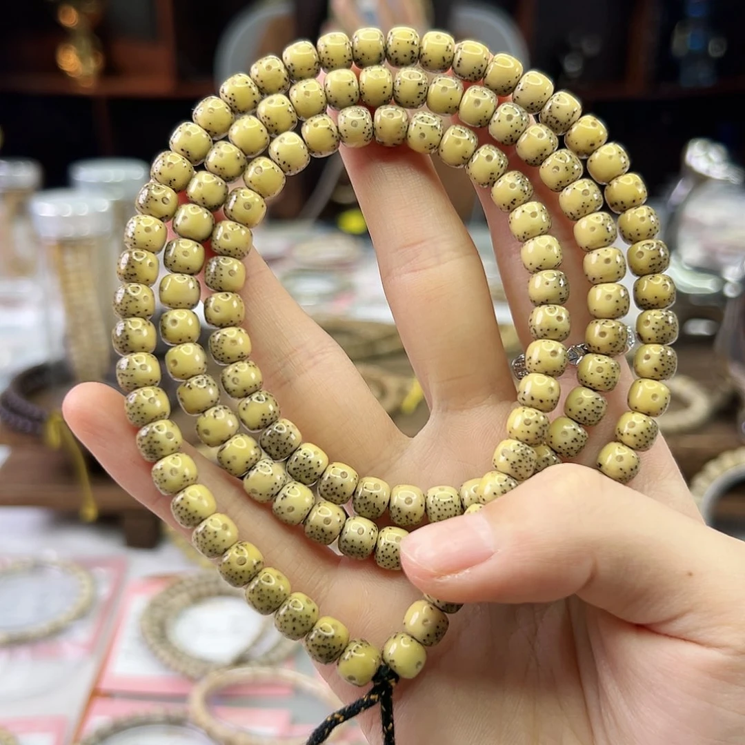 吊坠星月菩提Ll.7x6贯穿 针尖星 油性大