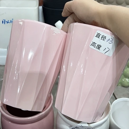 多肉绿植陶瓷花盆9.9包邮，有孔