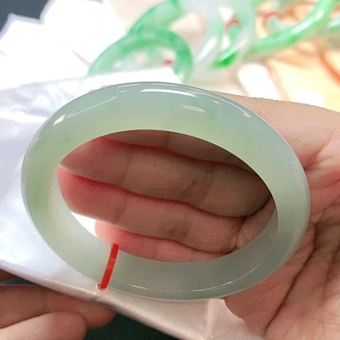 未镶嵌手镯翡翠1644