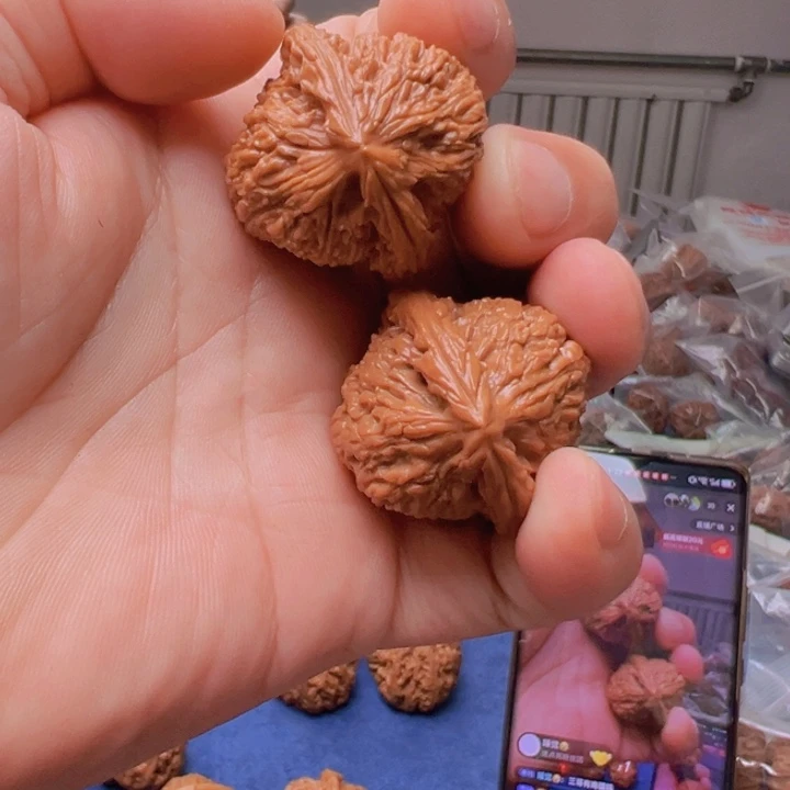 文玩核桃把件睡*?全品南疆石