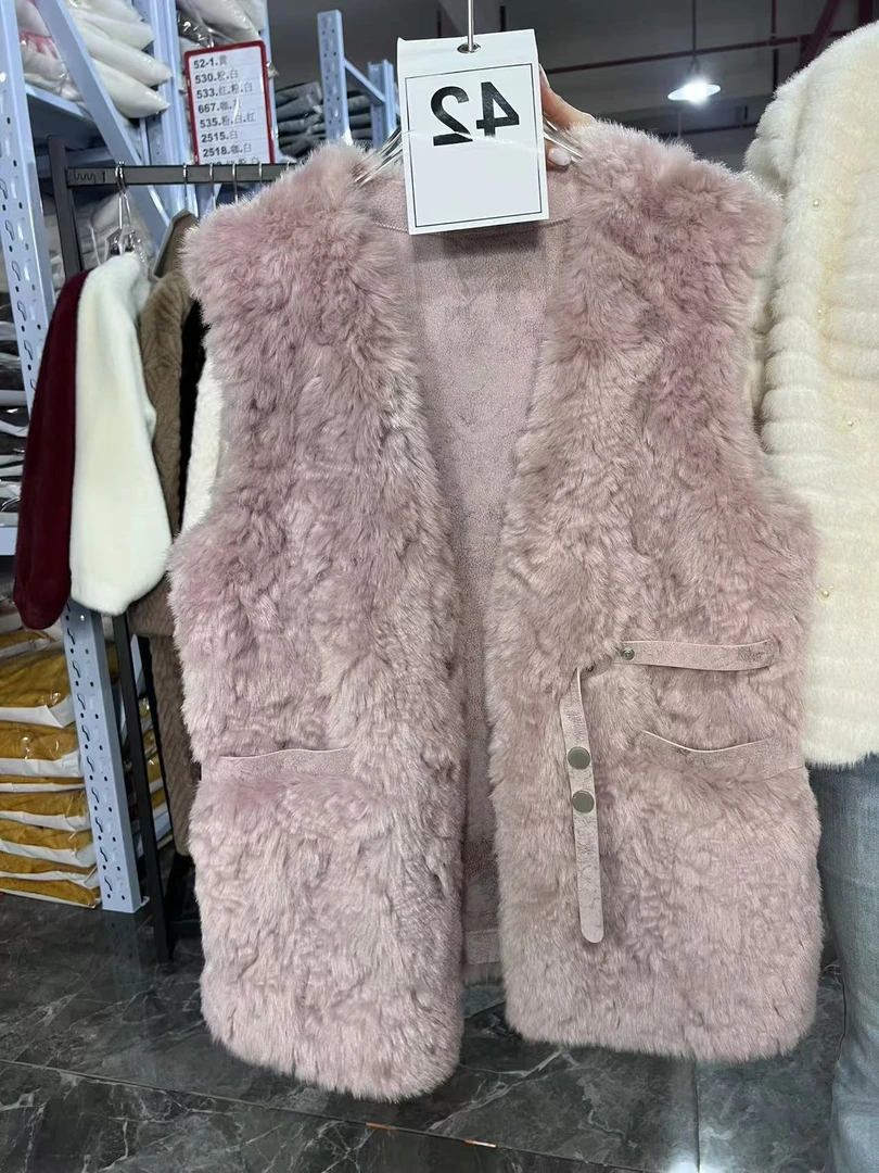 2025年新款网红欧洲站秋冬马夹休闲百搭时尚洋气毛绒马甲马甲