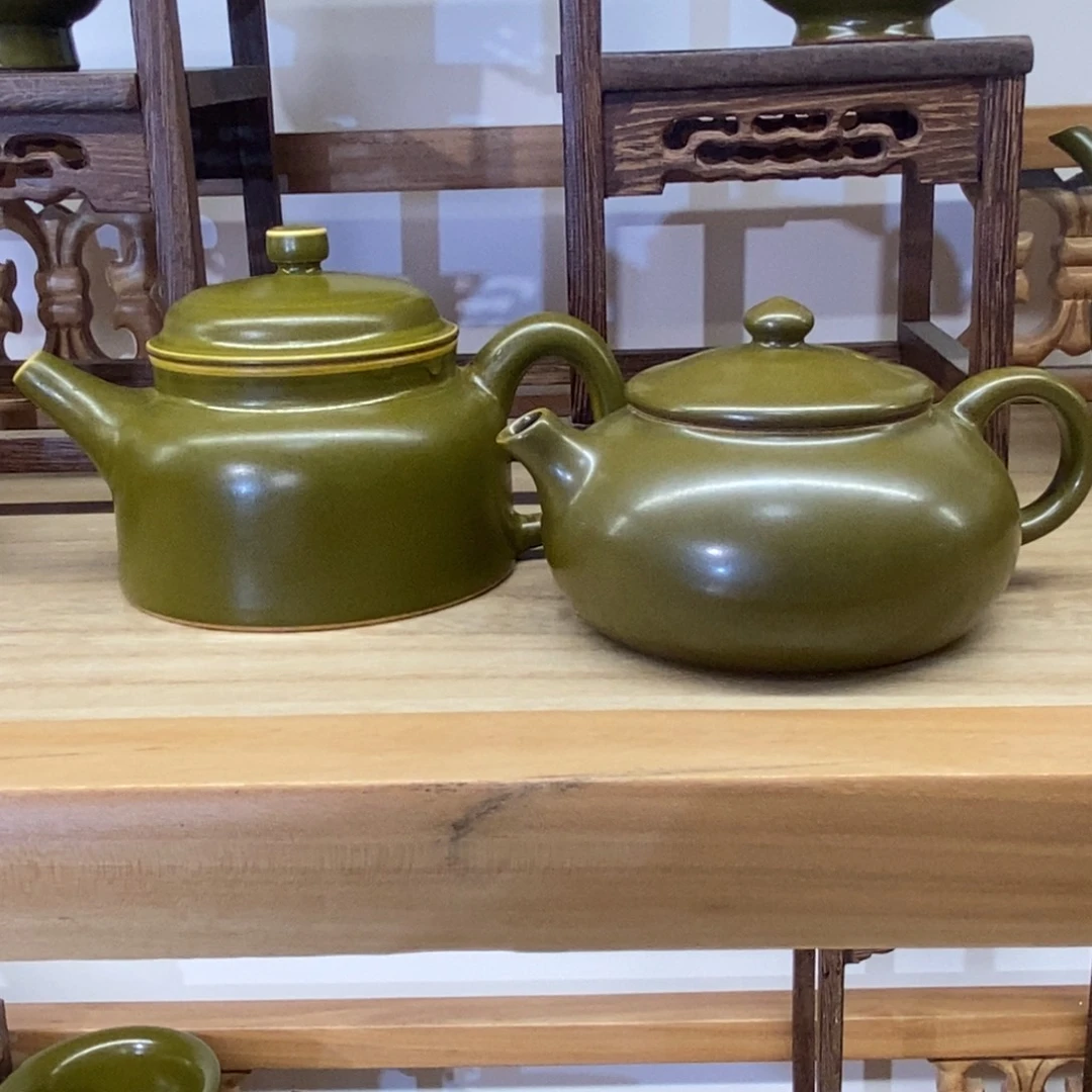 無***歡瓷片寒江壶（微微瑕）➕德钟壶（无低款）福利