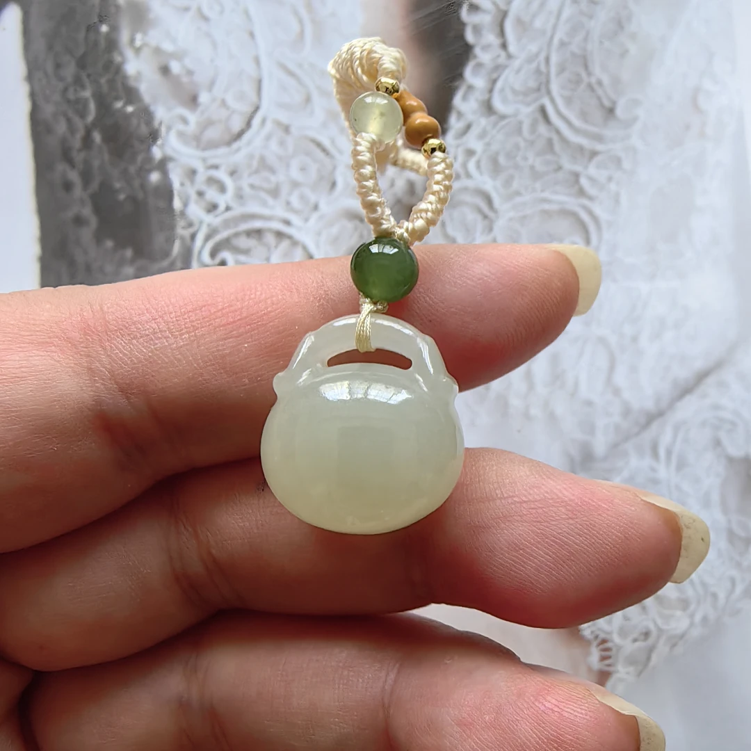 天然和田玉 可爱小锁包宝宝锁17✕19MM锁骨链女款吊坠