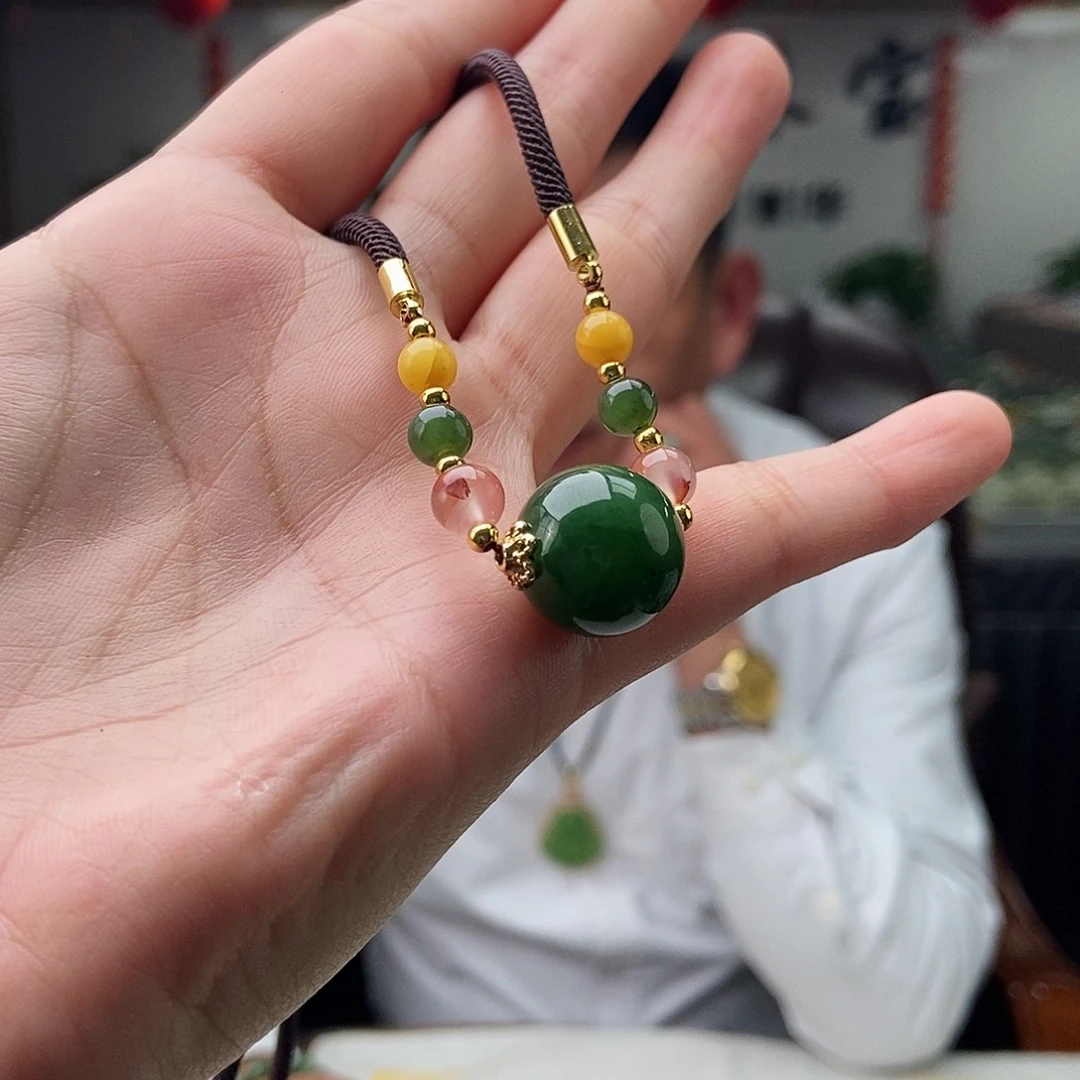 和田玉颜色多样性发拍一发一未镶嵌