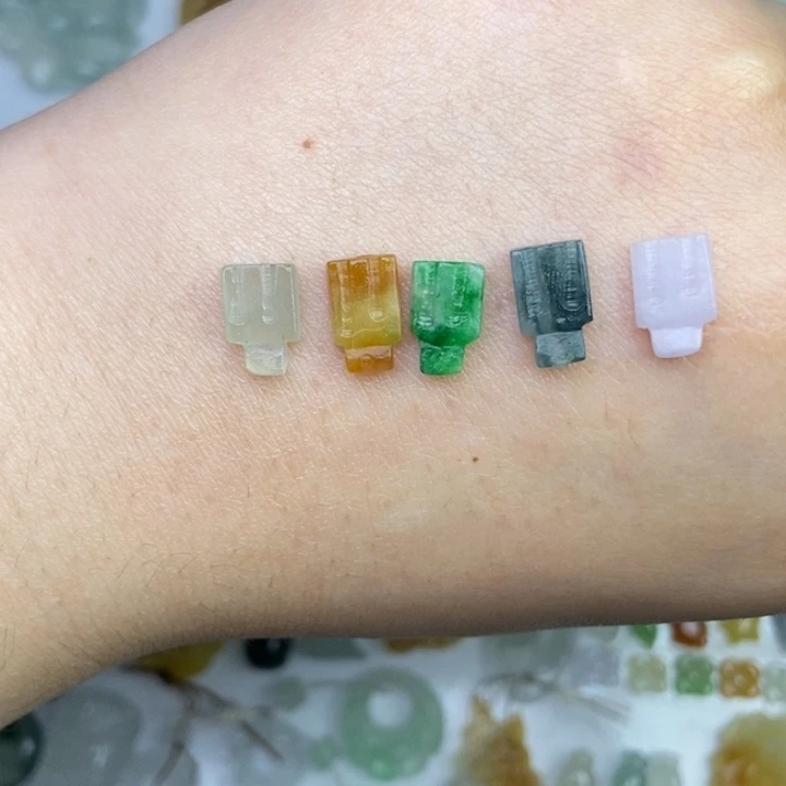 定制翡翠未镶嵌雪糕