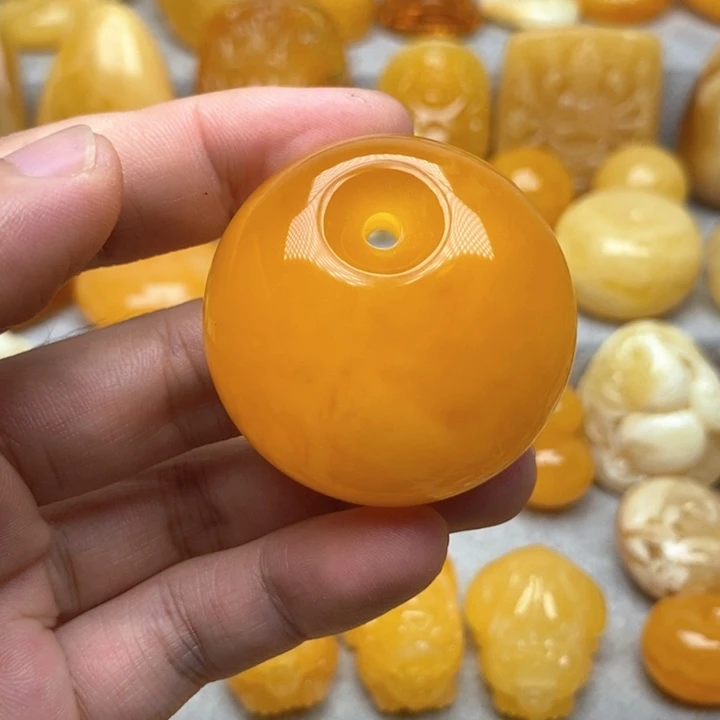 未镶嵌颈饰琥珀琥珀蜜蜡吊坠