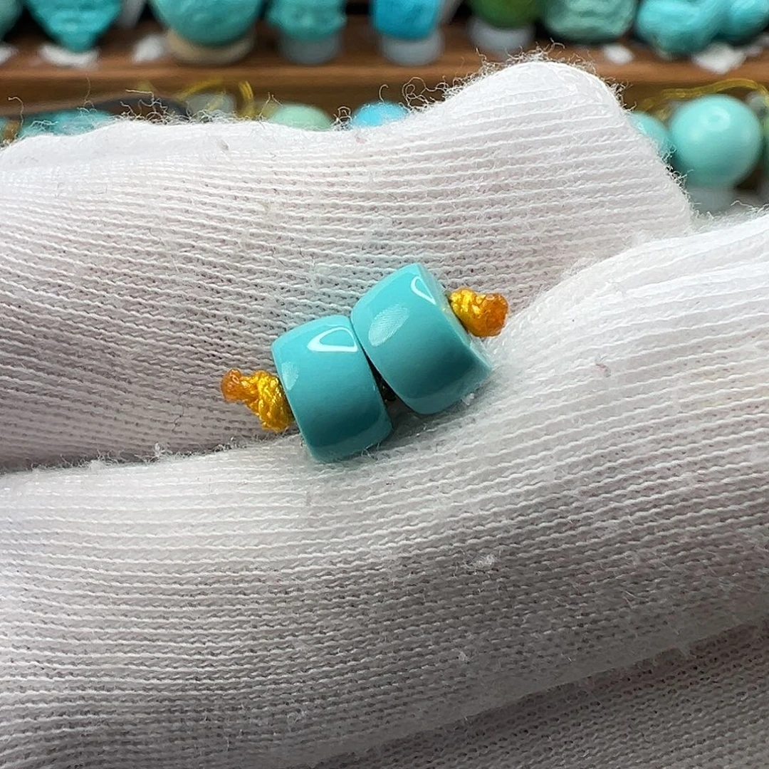 绿松石配饰未镶嵌