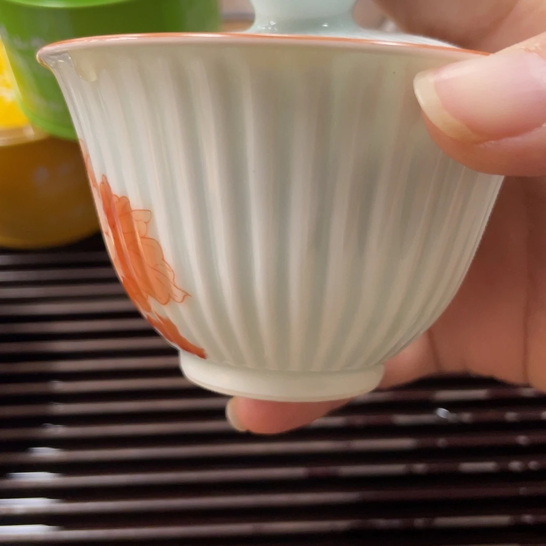 盖碗?****?杯子里还有好多