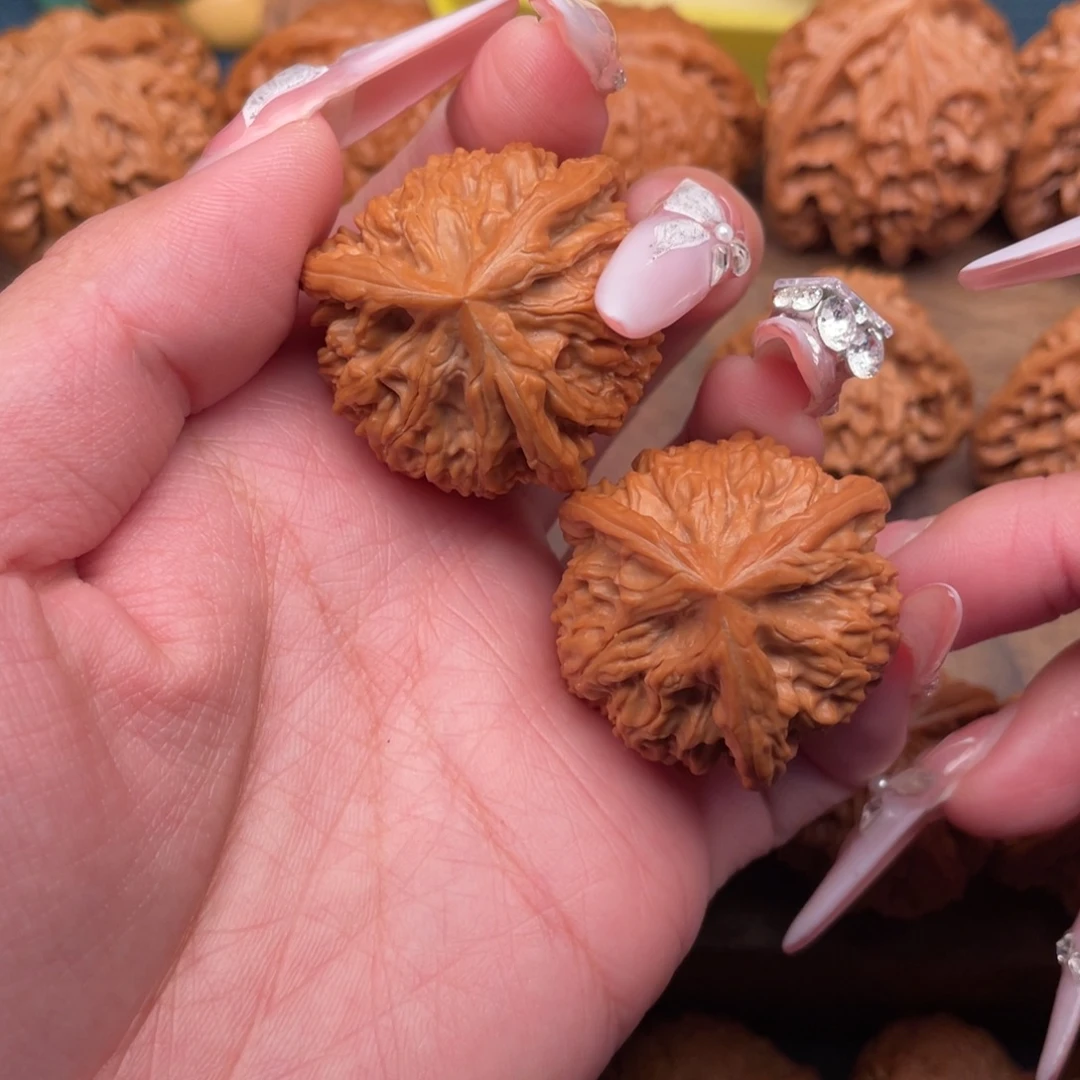 把件文玩核桃全品文山球奔37