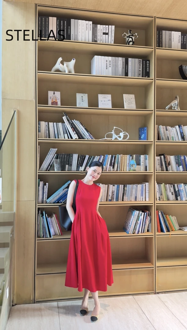 挺阔有型醋酸收腰连衣裙