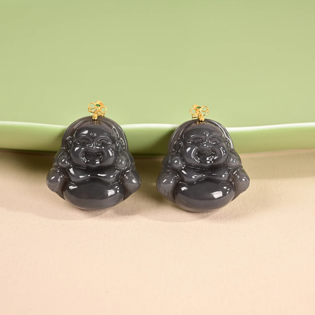 17 V9245-18k金镶嵌和田玉吊坠-多样性发一件-29x29x10mm（东哥）