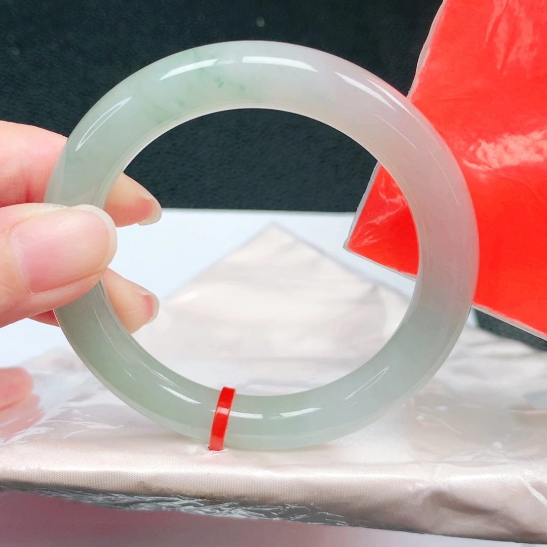 翡翠未镶嵌手镯53圈