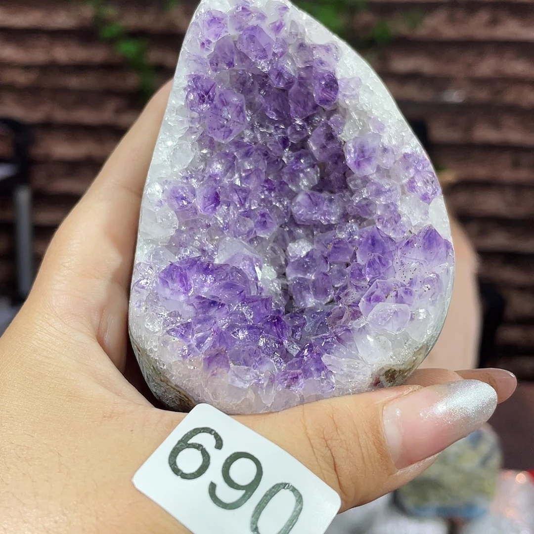 未镶嵌水晶珠宝半成品