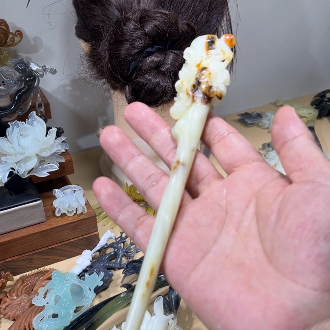 蛇纹石玉未镶嵌发簪