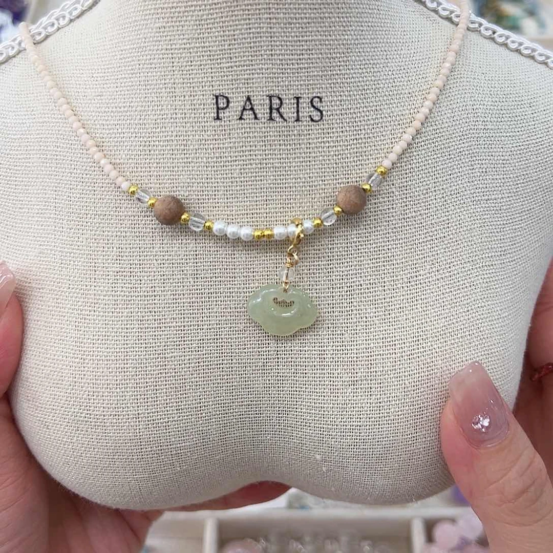 水晶手链合金和田玉祥云项链