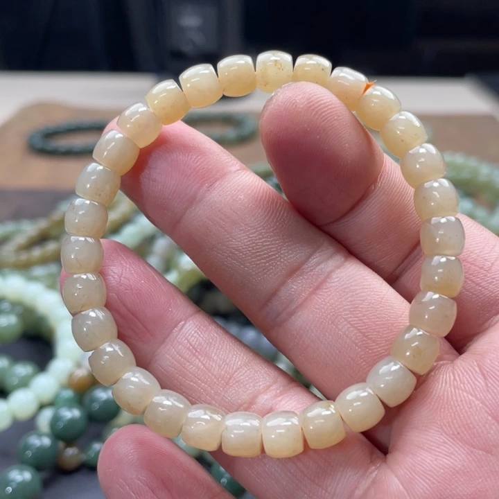 和田玉手链未镶嵌