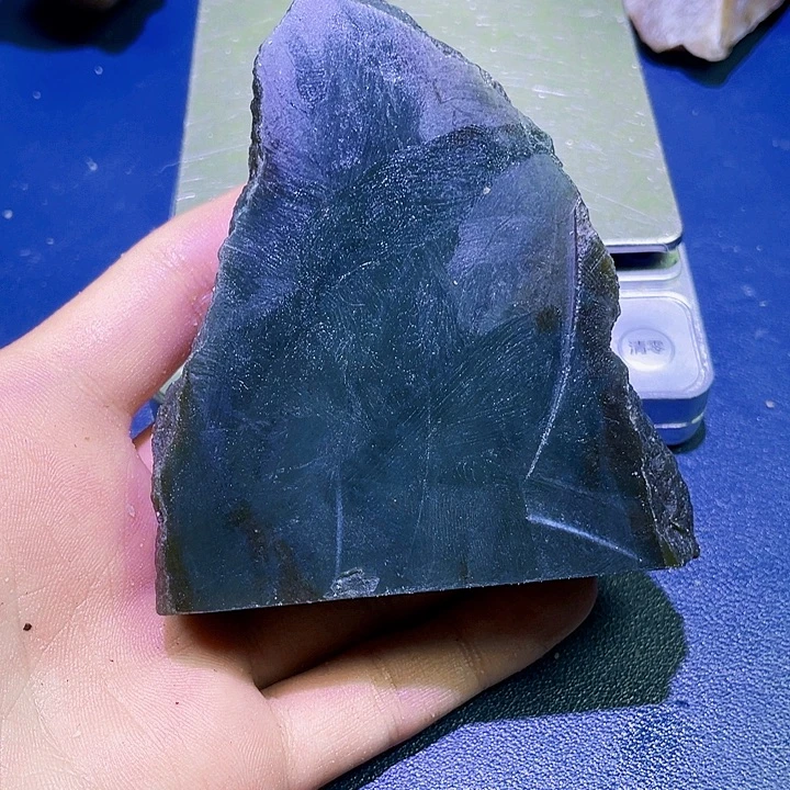 未镶嵌和田玉（糖玉）珠宝半成品