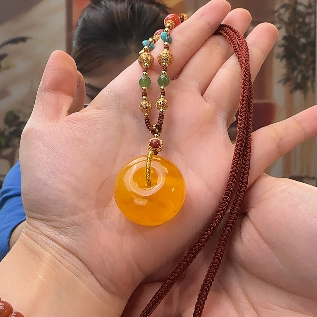 蜜蜡未镶嵌吊坠(赠链)