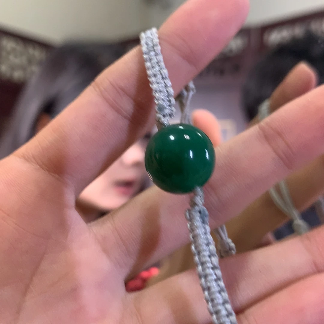 石英质玉（非洲翠）手串合金