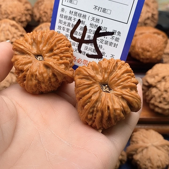 华***子吊坠桃核南疆石狮子头41